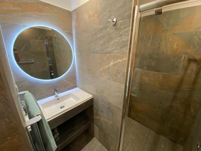 Villas Valinco San Martinu Corse Du Sud - Vue Et Proche Mer - Piscines-7 Chambres Olmeto  Buitenkant foto